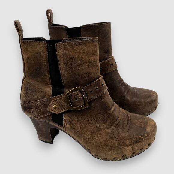 Dansko Brown Distressed Leather Studded Heeled Clog Boots Size 38 - Picture 3 of 9